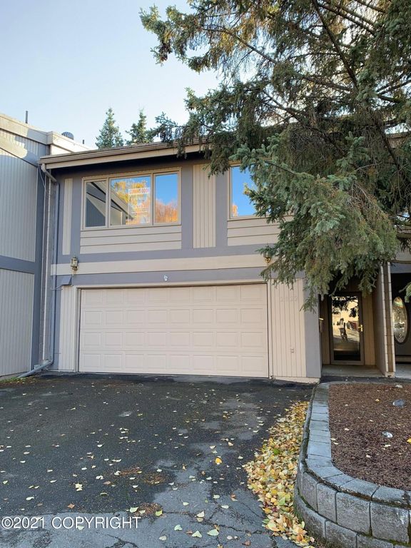 2022 Crataegus Cir, Anchorage, AK 99508