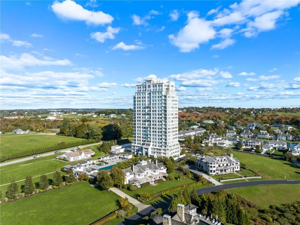 1 Tower Dr #1202, Portsmouth, RI 02871