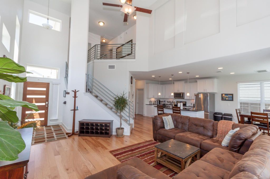 5910 Rubicon Run, Austin, TX 78745