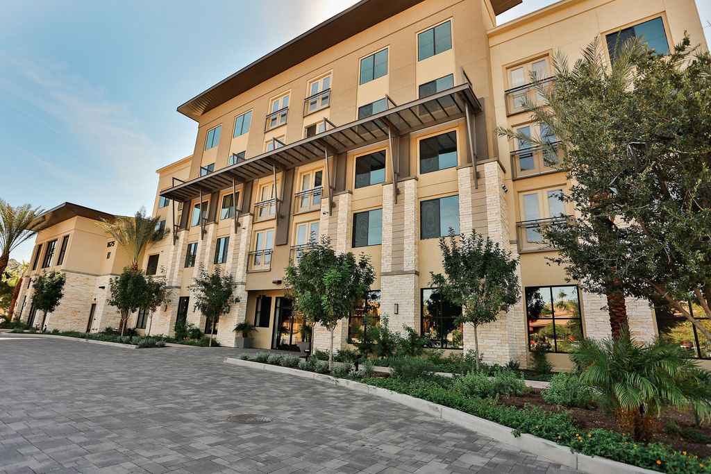 Altitude Sixteen 75 Apartments Phoenix Az Trulia