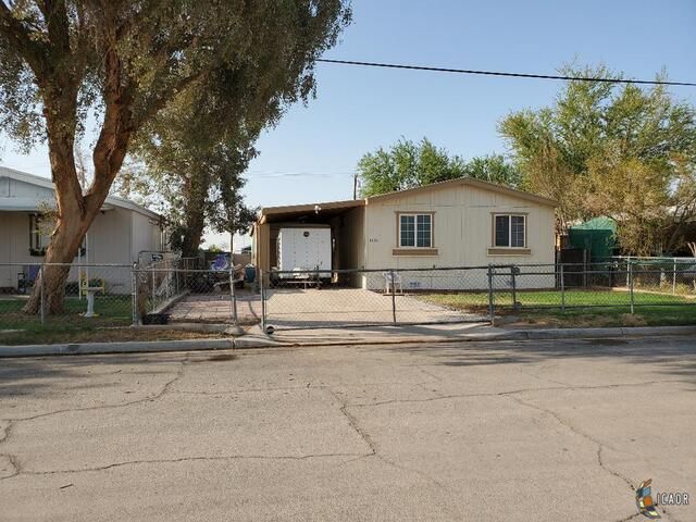 1882 W Main Rd, Seeley, CA 92273