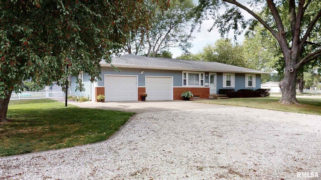 213 N David Ave, Chillicothe, IL 61523 4 Bed, 3 Bath SingleFamily