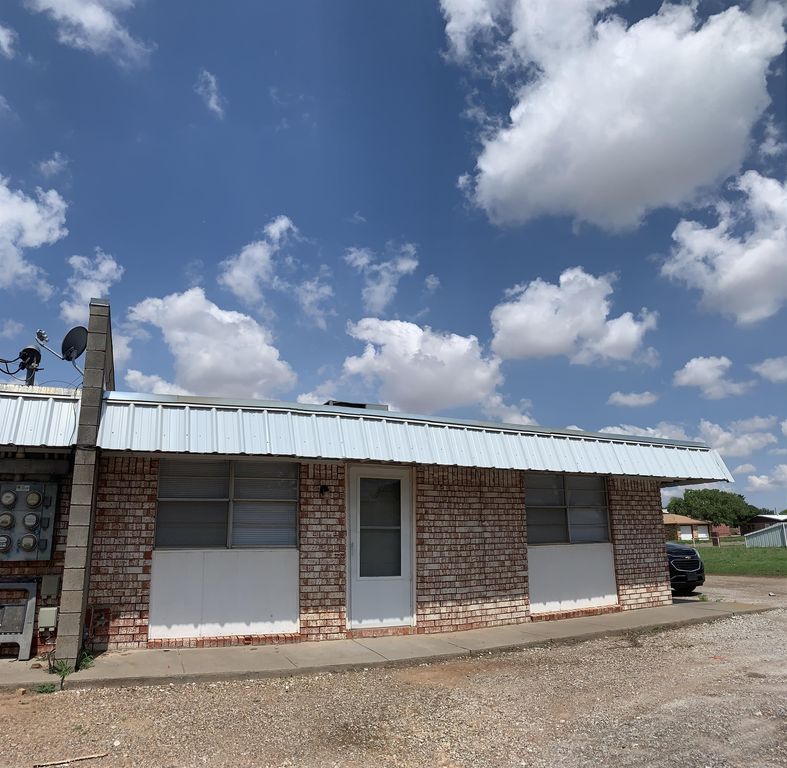 1601 Cameo St E, Clovis, NM 88101