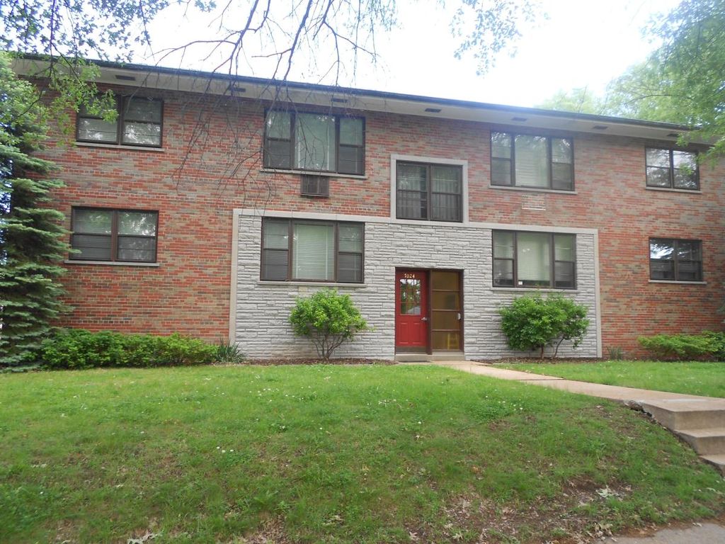7024 Southland Ave #D, Saint Louis, MO 63109