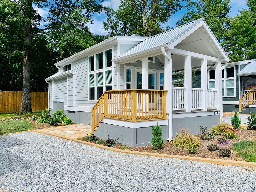 Seabreeze The Hamlet Flat Rock, NC Trulia