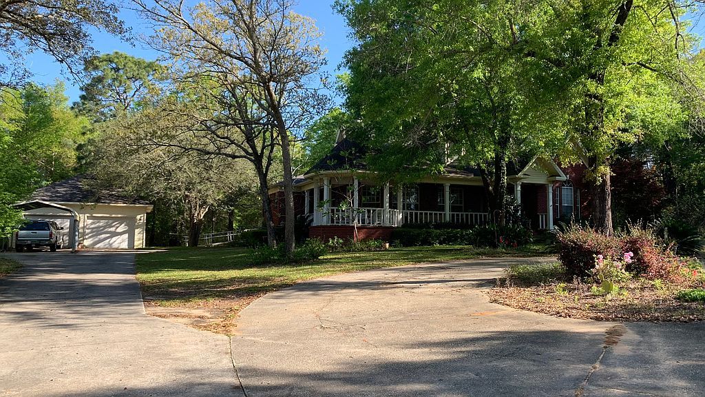 8525 Celeste Rd, Saraland, AL 36571 Trulia
