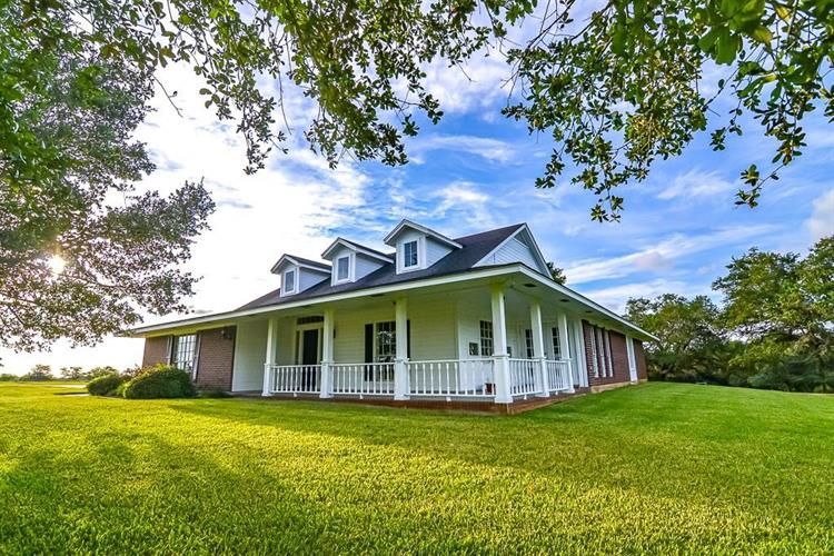 2214 County Road 306, Edna, TX 77957 Trulia