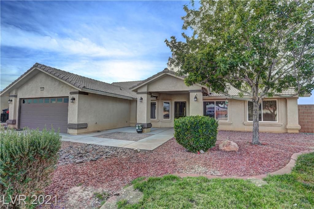 4940 Stoneham St, Pahrump, NV 89061