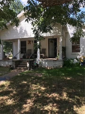 812 San Gabriel St, Rockdale, TX 76567