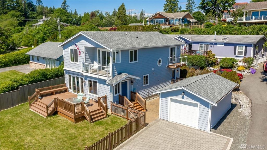 8256 Birch Bay Dr, Blaine, WA 4 Bed, 3 Bath SingleFamily Home 38