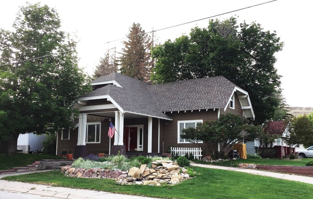 901 Date St, Rawlins, WY 82301