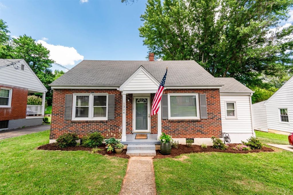 1304 Fort Manor Dr, Lynchburg, VA 24502 Trulia