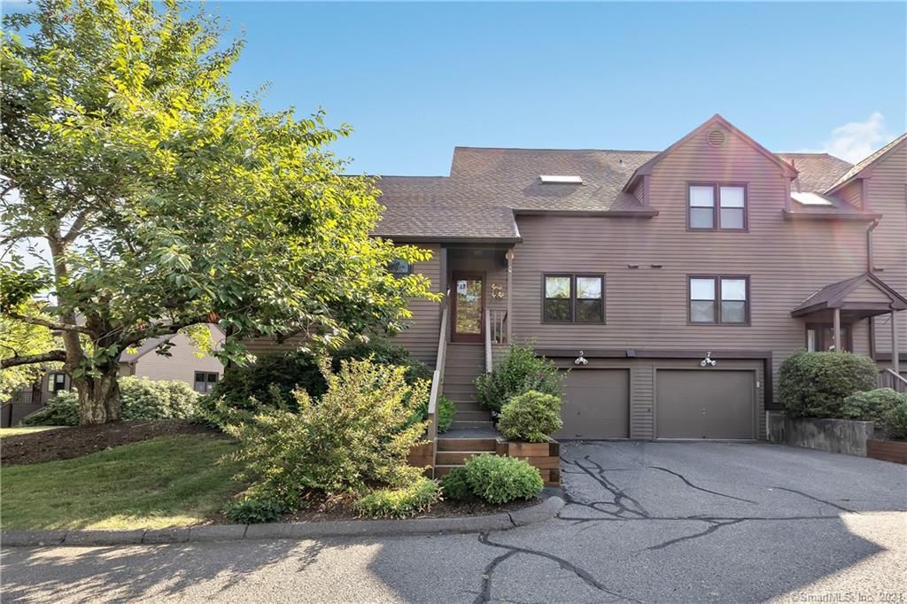 5 Tanglewood Cir #5, Monroe, CT 06468