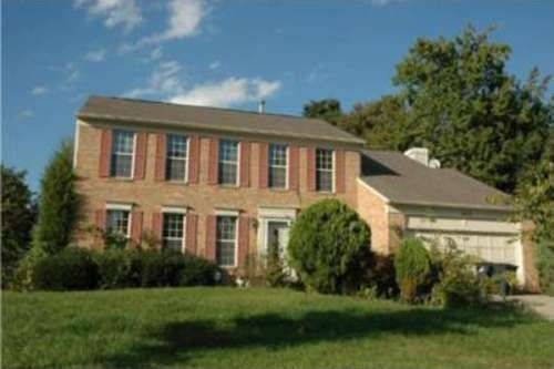 2502 Falling Brook Ter, Hyattsville, MD 20783