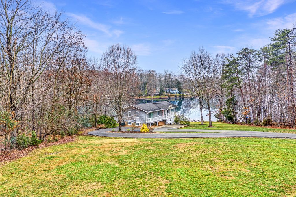 429 Locust Ln, Penhook, VA 24137 Trulia