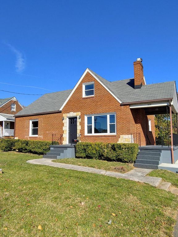 5131 Airport Rd NW, Roanoke, VA 24012
