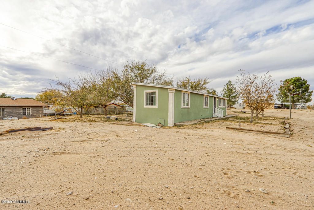 207 Camino Sin Buelta, Mesquite, NM 88048 3 Bed, 1.8 Bath Mobile