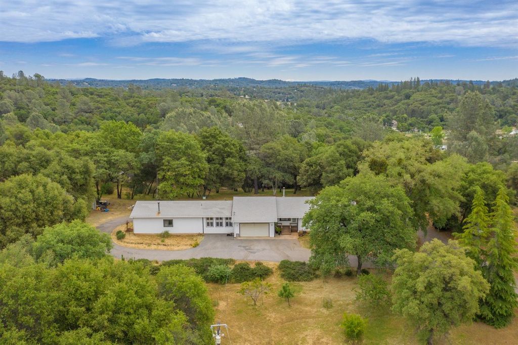 22591 Jennifer Dr, Grass Valley, CA 95949 Trulia