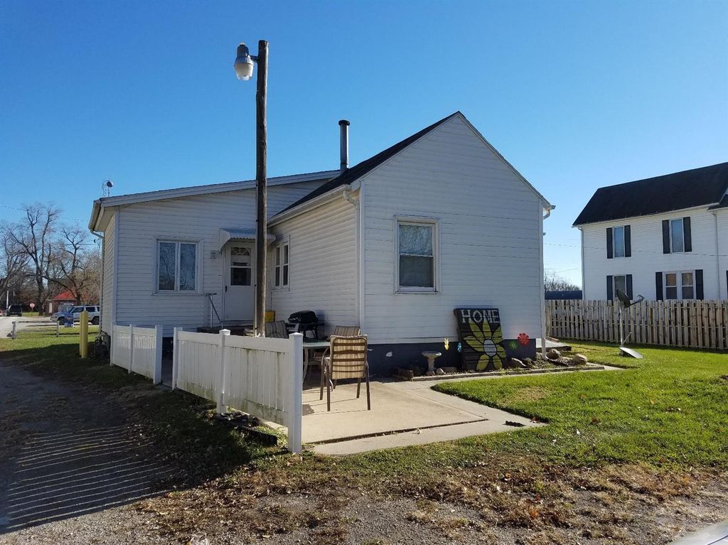 1012 S Main St, Centerville, IA 3 Bed, 1 Bath SingleFamily Home 14