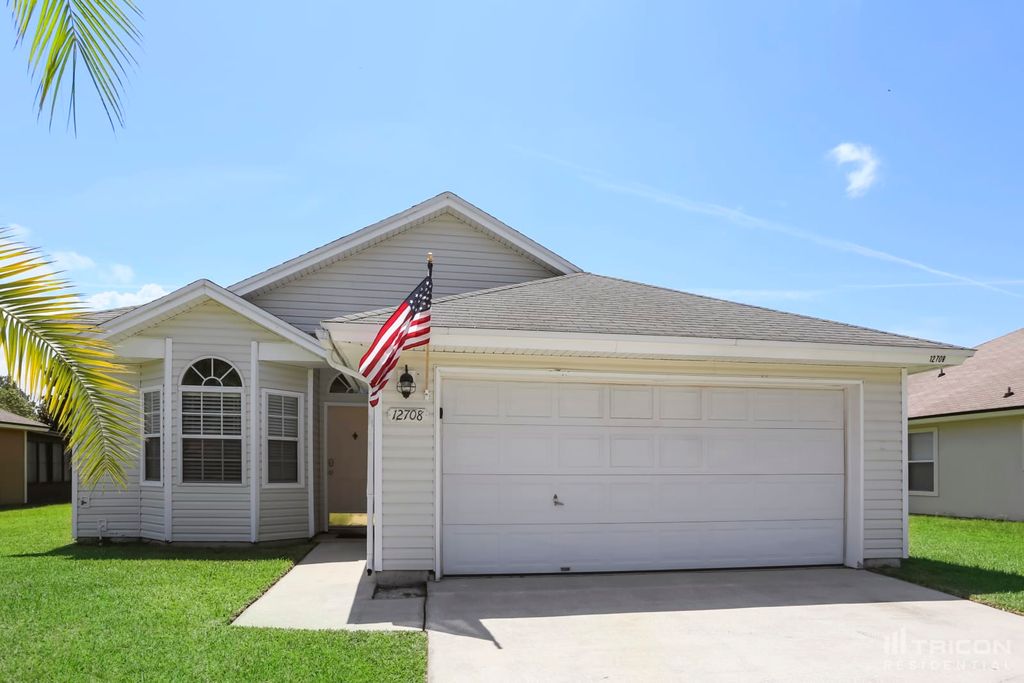12708 Black Angus Dr, Jacksonville, FL 32226