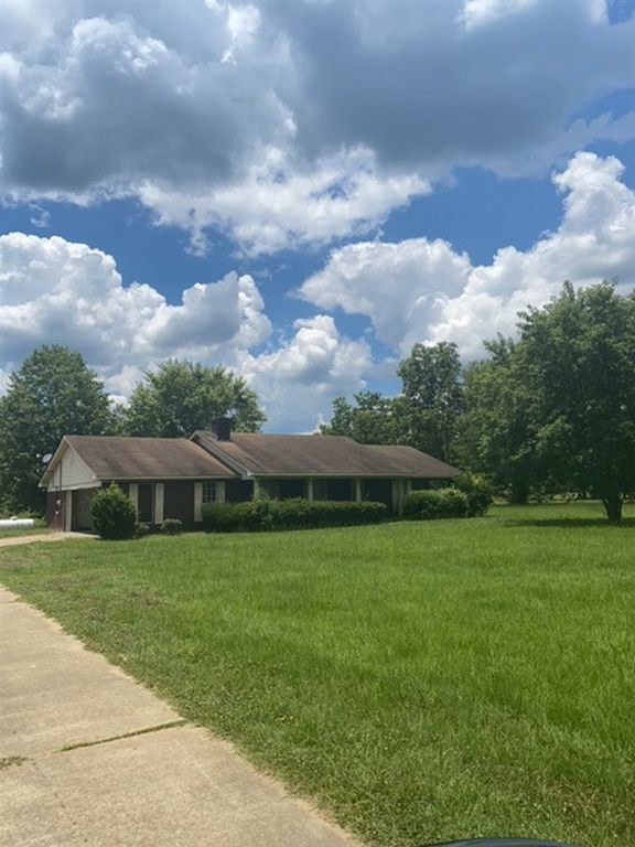 185 Loring Rd, Pickens, MS 3 Bed, 2 Bath SingleFamily Home 12