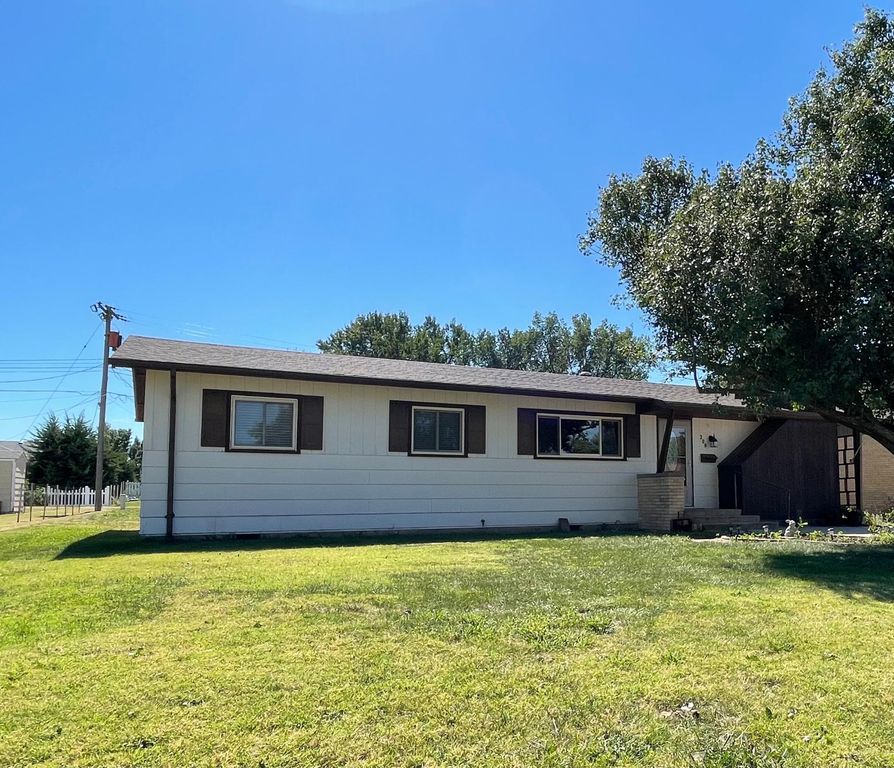 208 E 18th St, Larned, KS 67550 Trulia