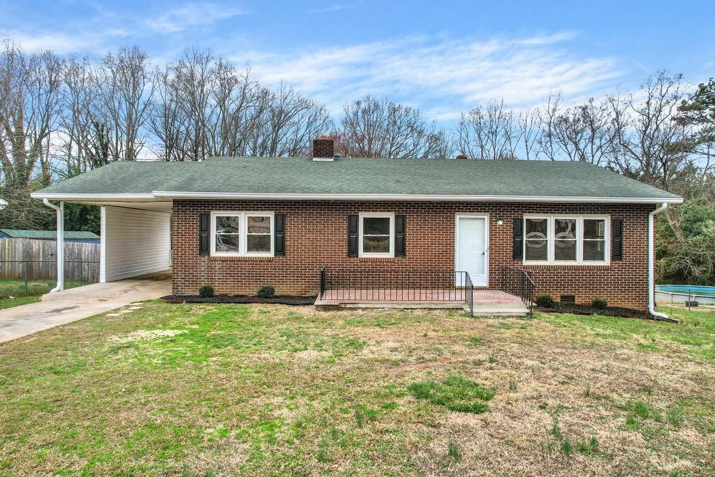 809 8th St, Gaffney, SC 29340 Trulia