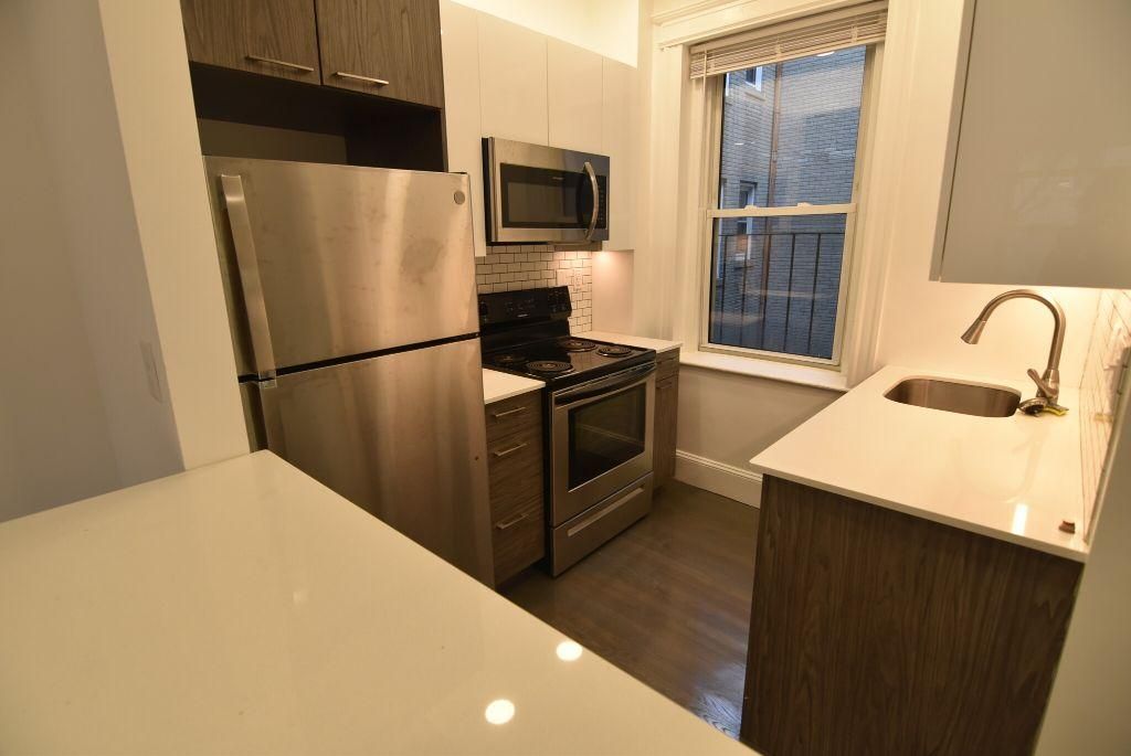 16 Queensberry St, Boston, MA 02215