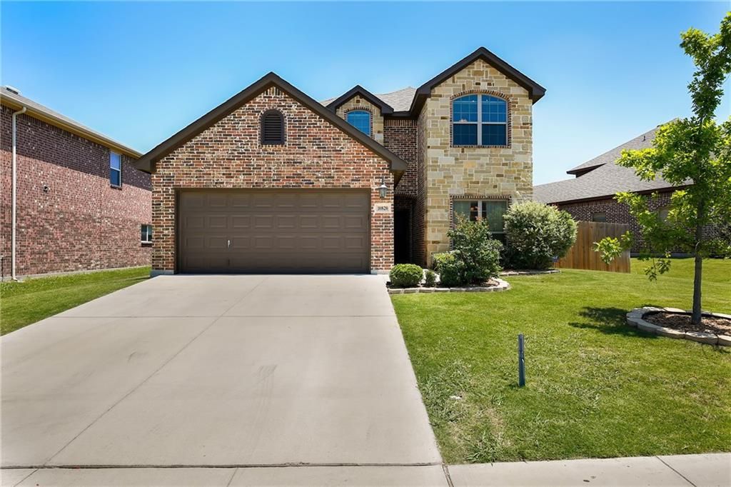 10820 Thorngrove Ct, Haslet, TX 76052