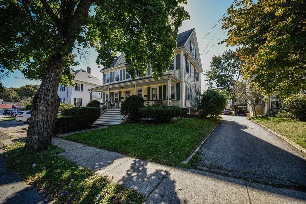 134 Hancock St, Stoneham, MA 02180
