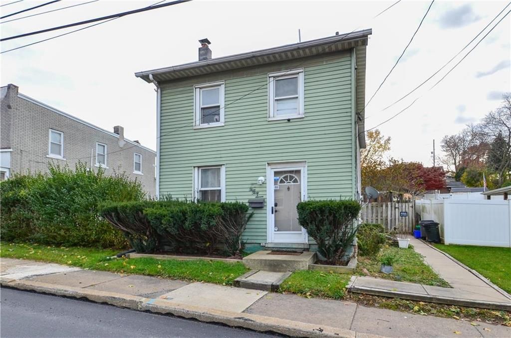337 Race St, Catasauqua, PA 18032