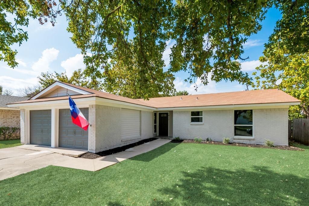 1817 Summit St, Mesquite, TX 75149