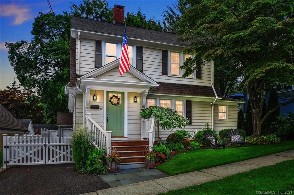 25 Livingston St, Fairfield, CT 06825