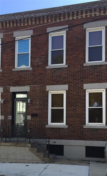 331 Hancock St, Pittsburgh, PA 15219
