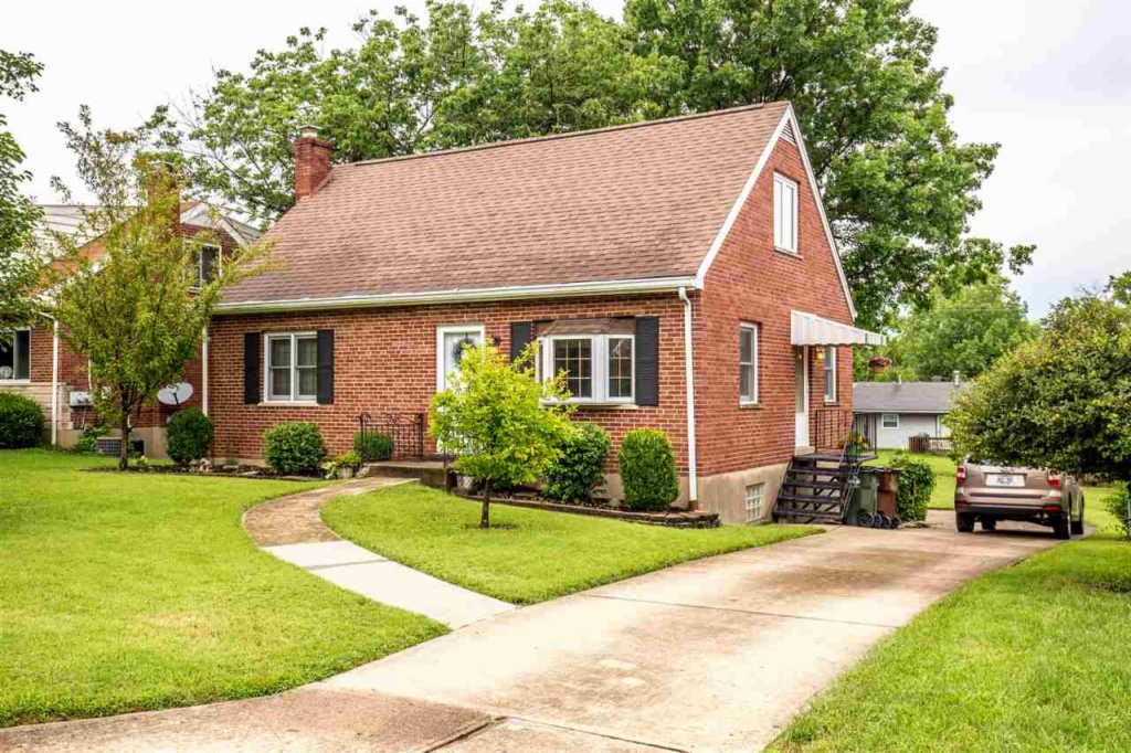 404 Swan Cir, Elsmere, KY 4 Bed, 1 Bath SingleFamily Home 26 Photos Trulia