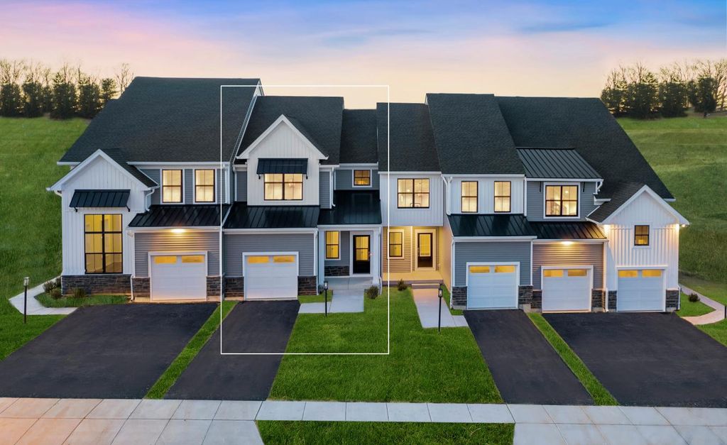 Cadence Plan in Reserve at Center Square - The Villages Collection, Norristown, PA 19403