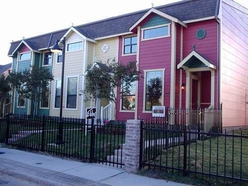1518 McKee St, Dallas, TX 75215