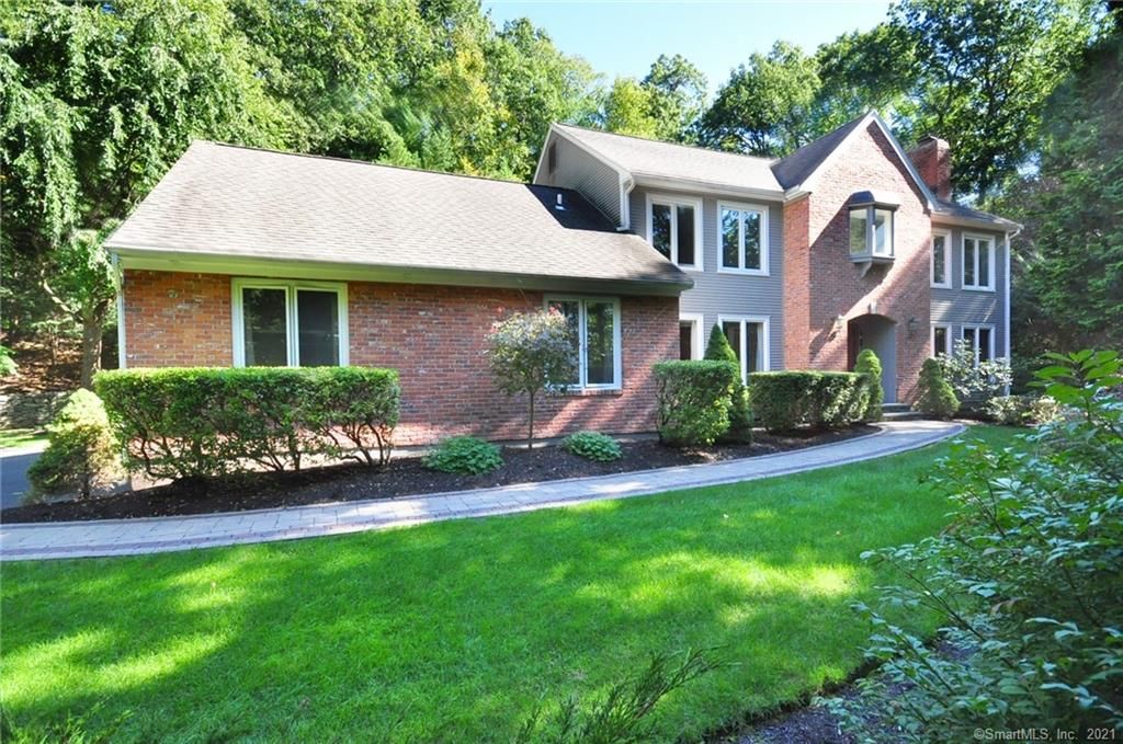 204 Cold Spring Rd, Avon, CT 06001