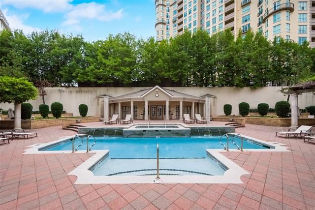 3400 Welborn St #403, Dallas, TX 75219