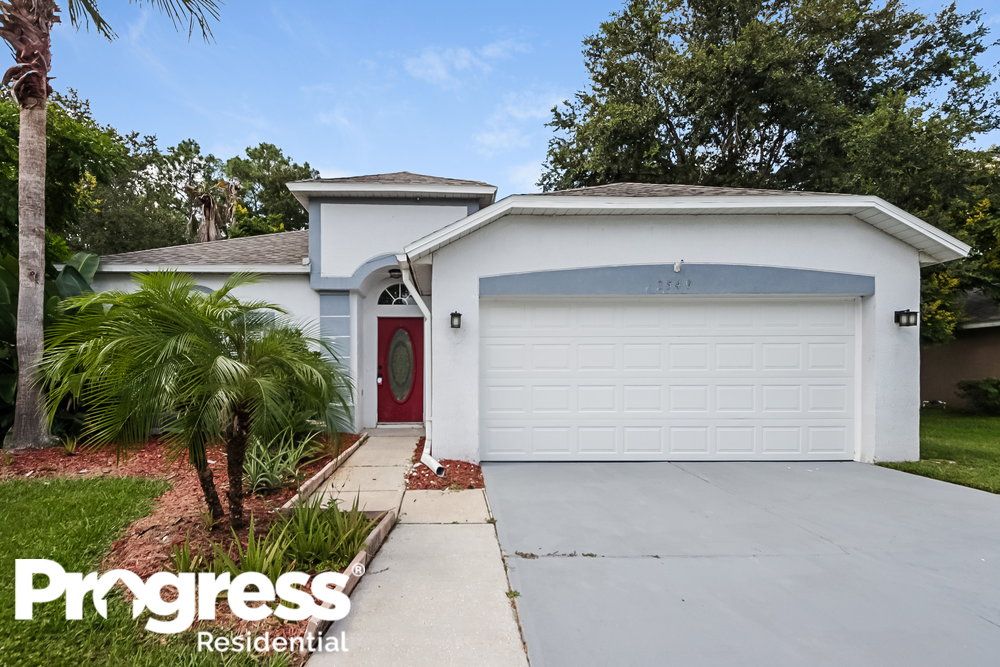 3549 Cinnamon Fern Loop, Clermont, FL - 3 Bed, 2 Bath Single-Family