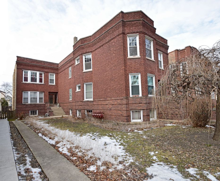 3752 N Lawndale Ave, Chicago, IL 60618