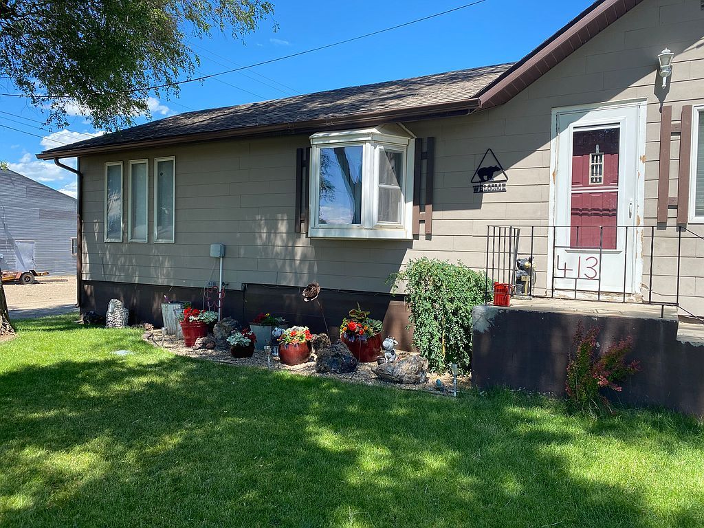 413 E Brennan St, Glendive, MT 59330 Trulia
