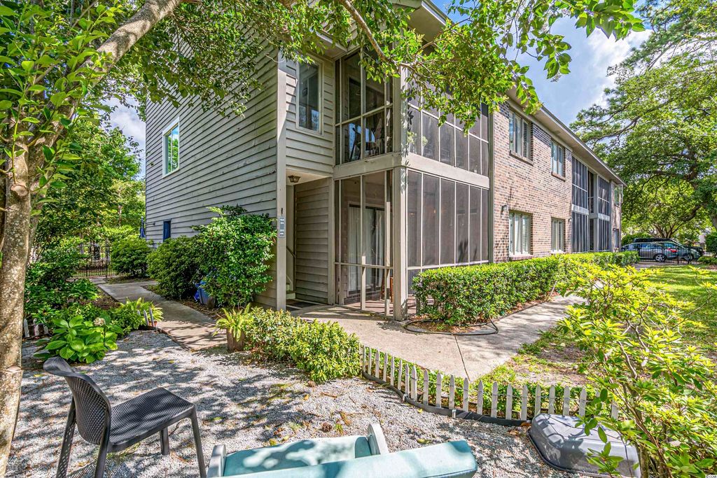513 38th Ave N #203, Myrtle Beach, SC 29577
