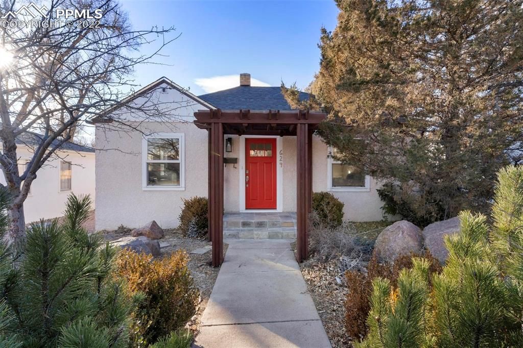 624 N Logan Ave, Colorado Springs, CO 80909