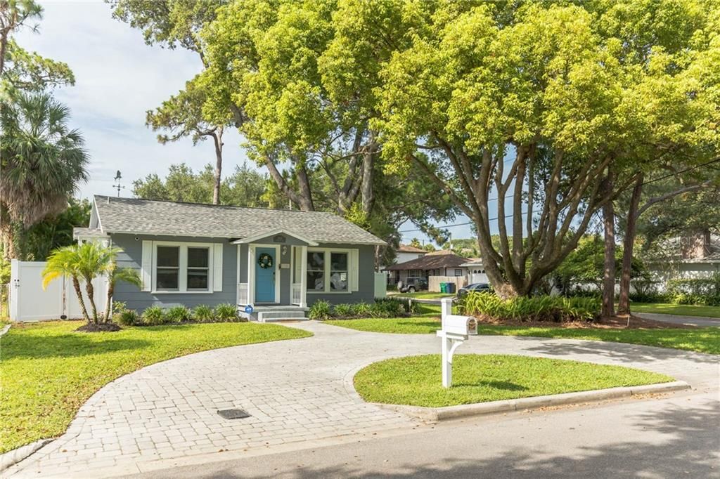3920 W  Kensington Ave, Tampa, FL 33629