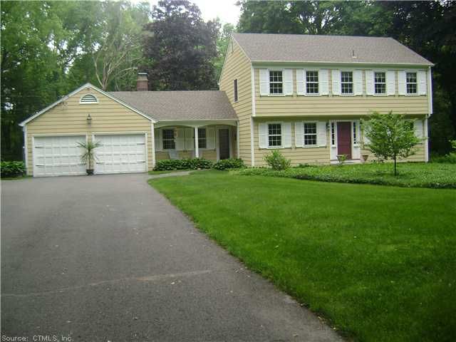 200 Sherman Hill Rd, Woodbury, CT 06798