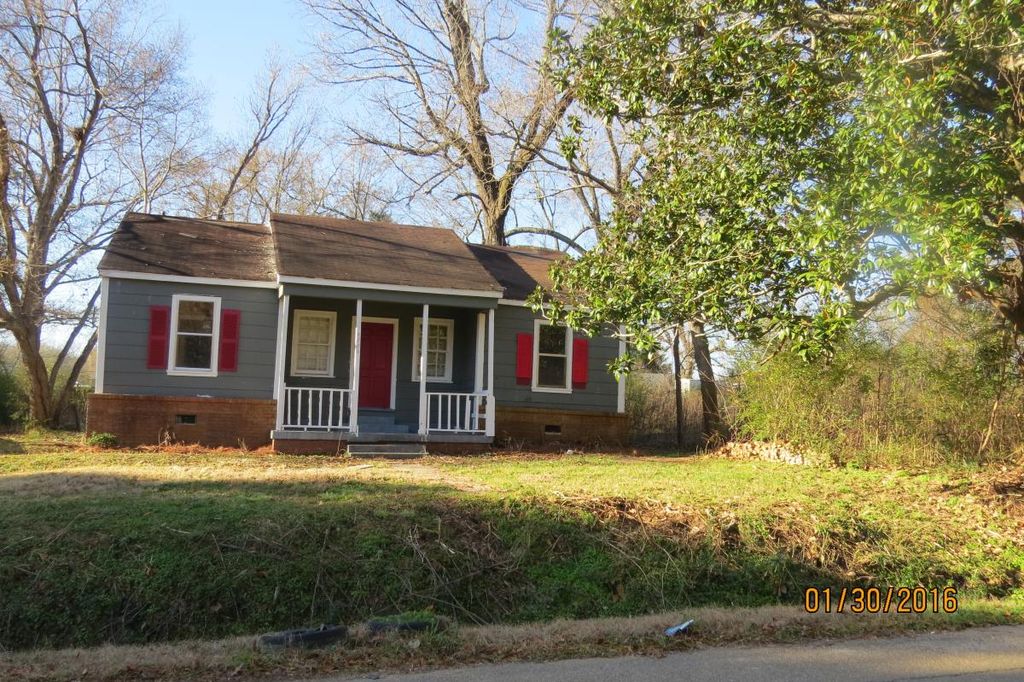 4829 Sunnybrook Dr, Jackson, MS 39209