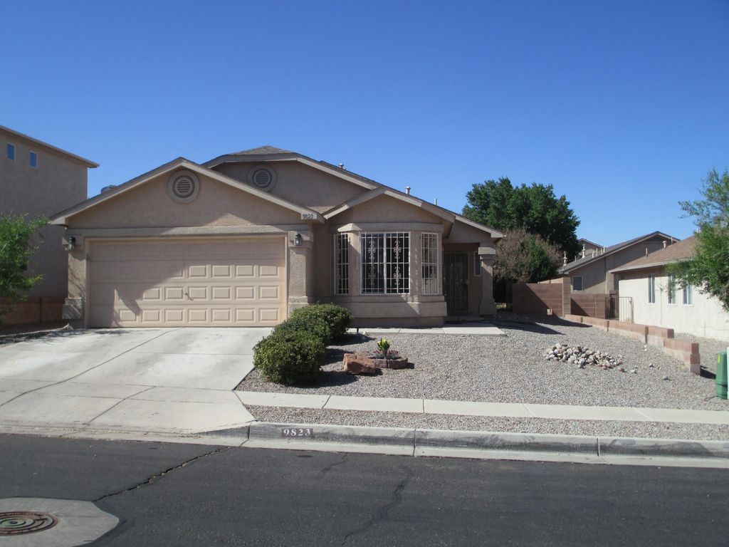 9823 Canyon Gate Trl SW, Albuquerque, NM 87121