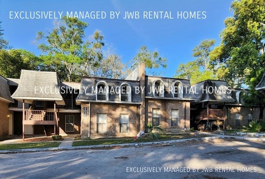 7201 Arlington Expy #100, Jacksonville, FL 32211