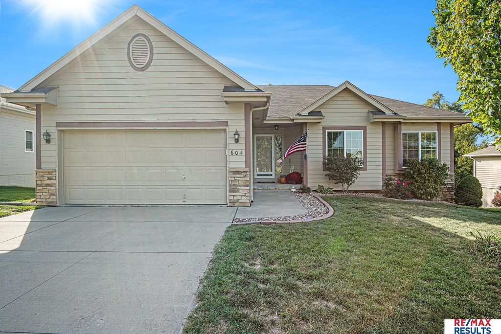 604 Eagle View Dr, Papillion, NE 68133 Trulia